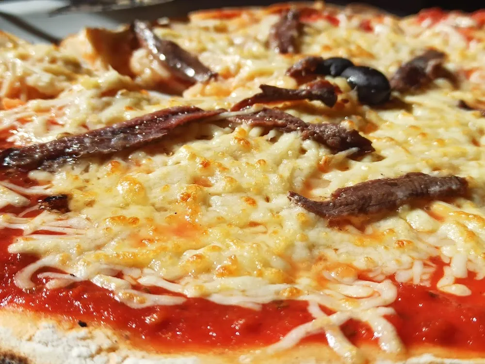 Pizza Anchois Fromage